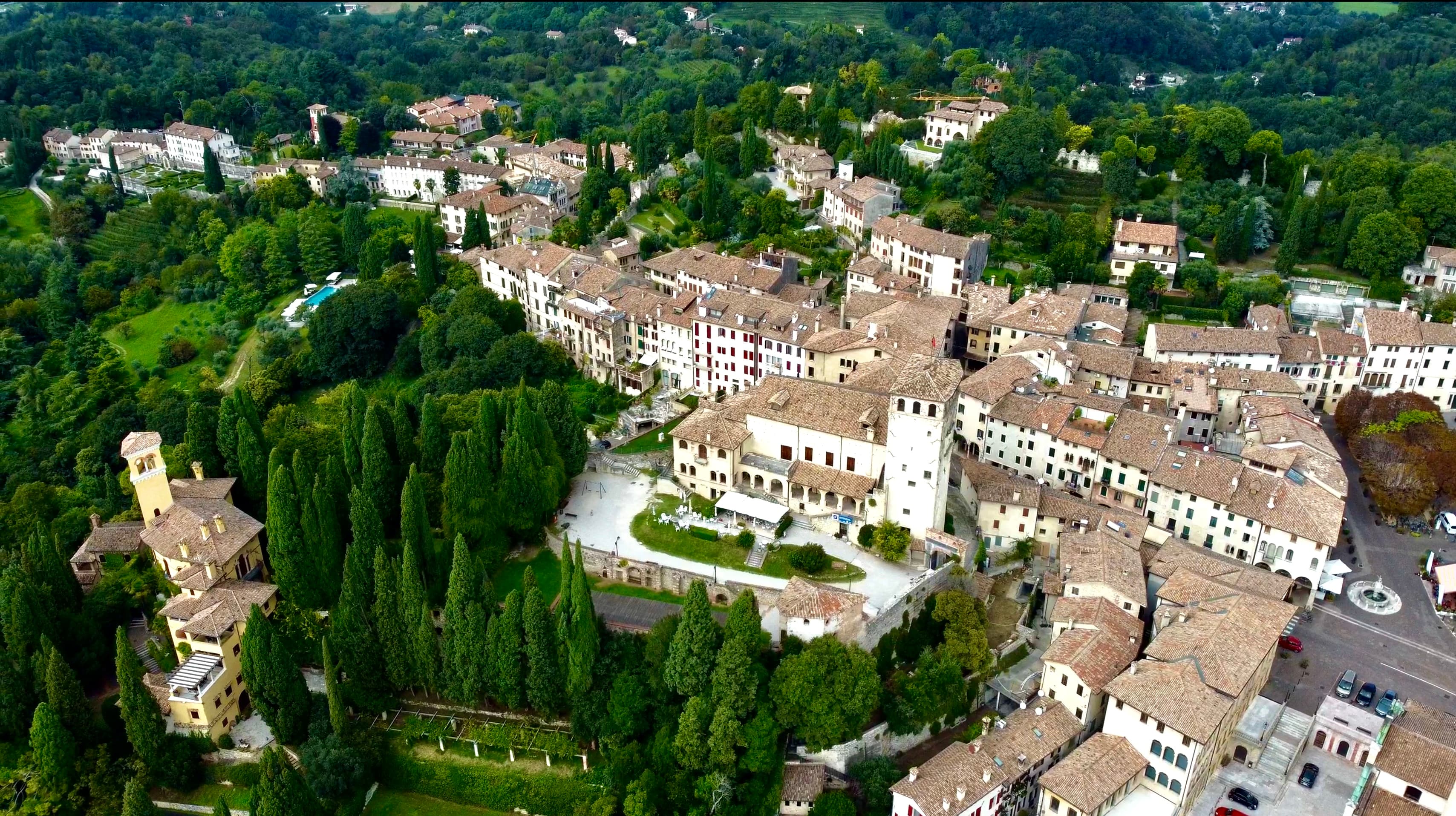 DOLOMITES AND PROSECCO